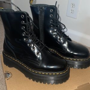Jadon Doc Martens-Black US 8